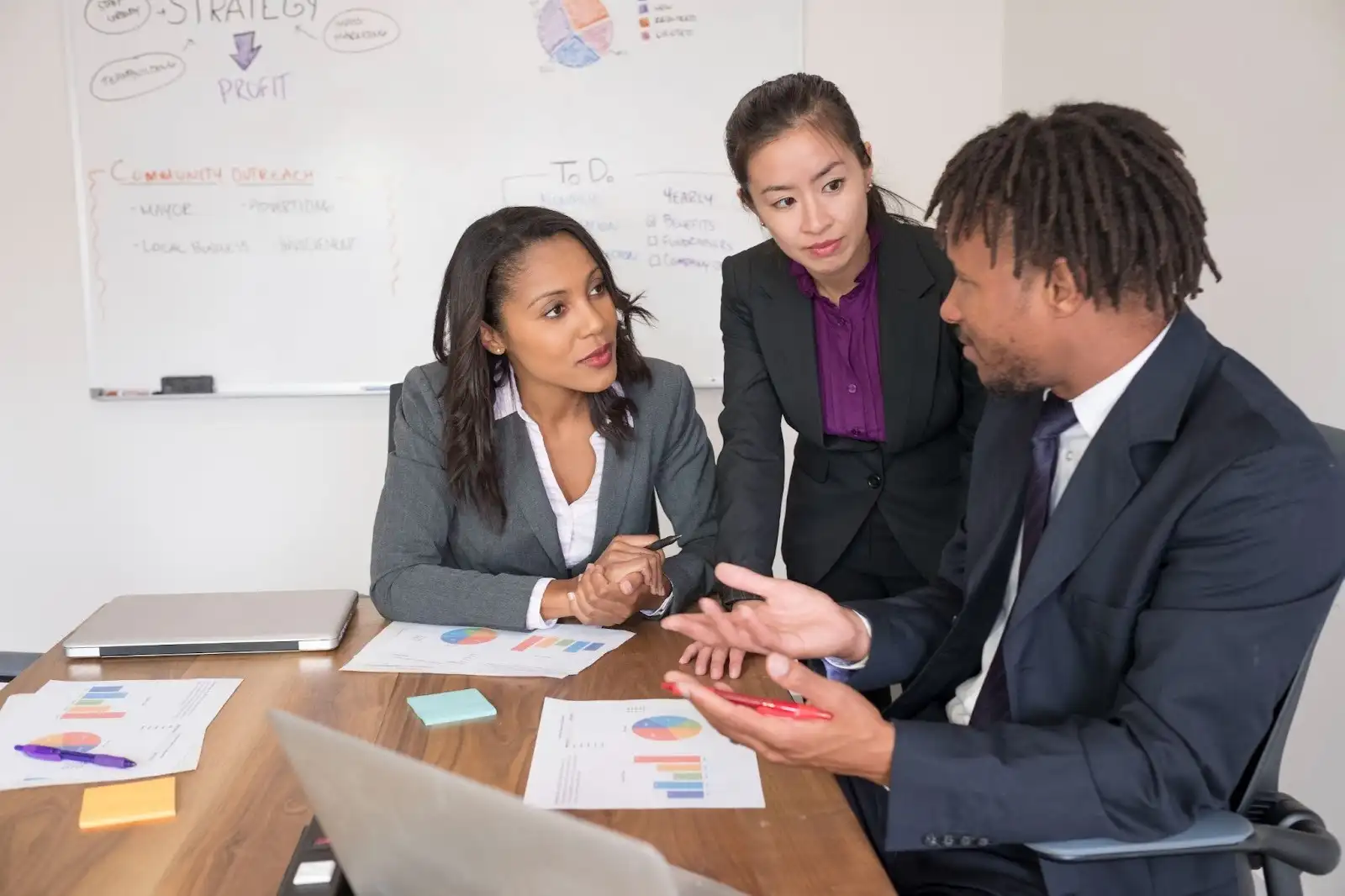 Seu financeiro e seu comercial ainda não se conversam? Integre áreas com o TOTVS